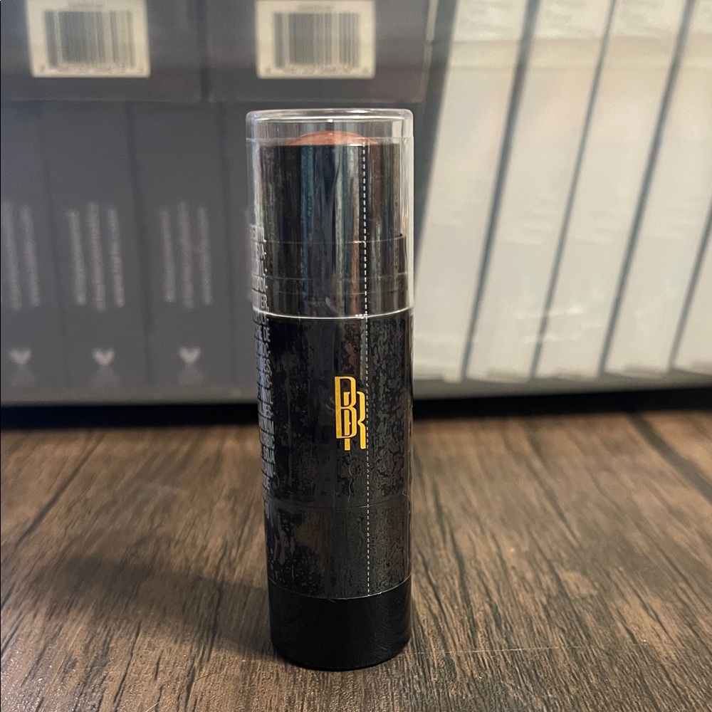 Black Radiance foundation